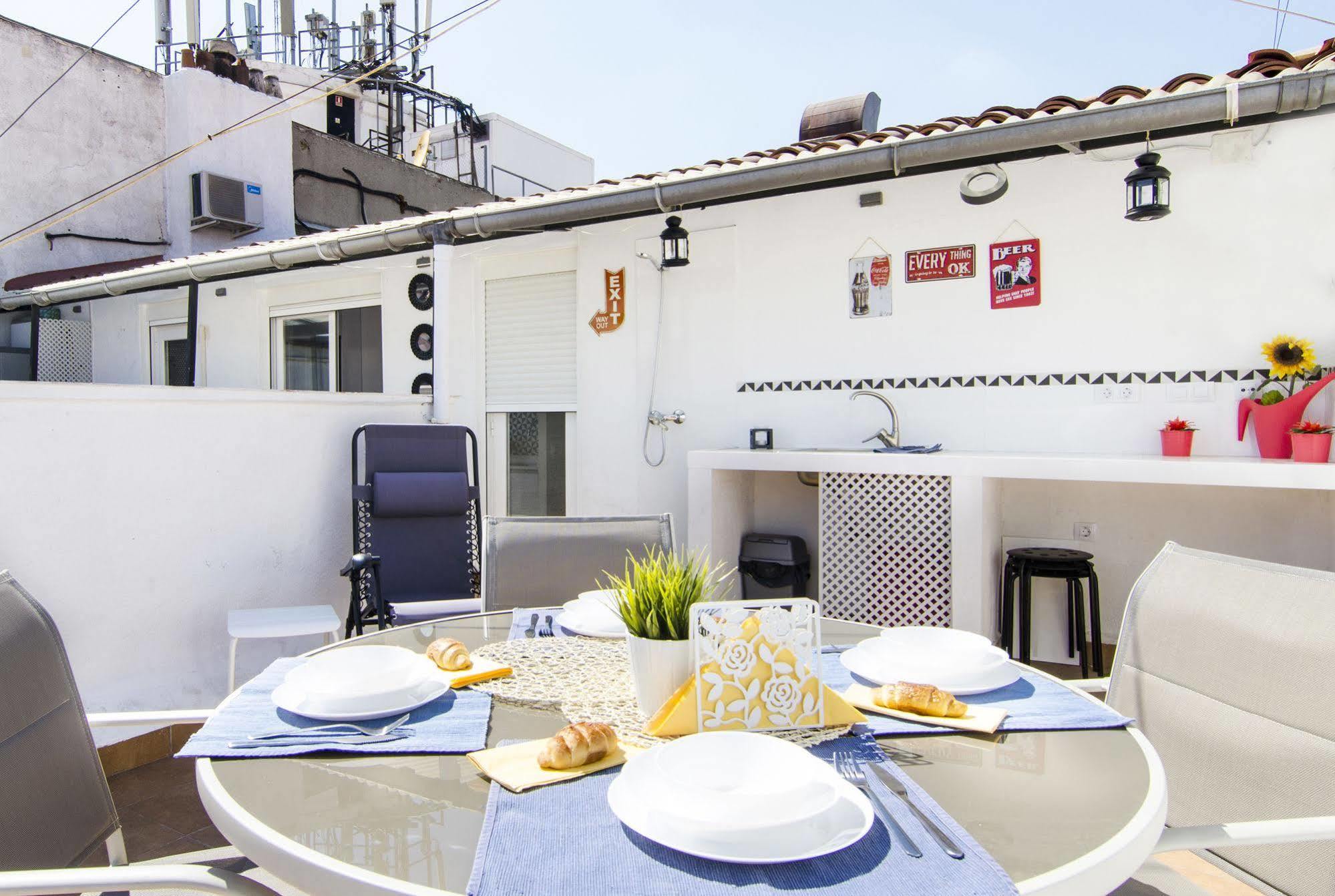 Apartments Dreammadrid Atocha Terraza Exterior foto